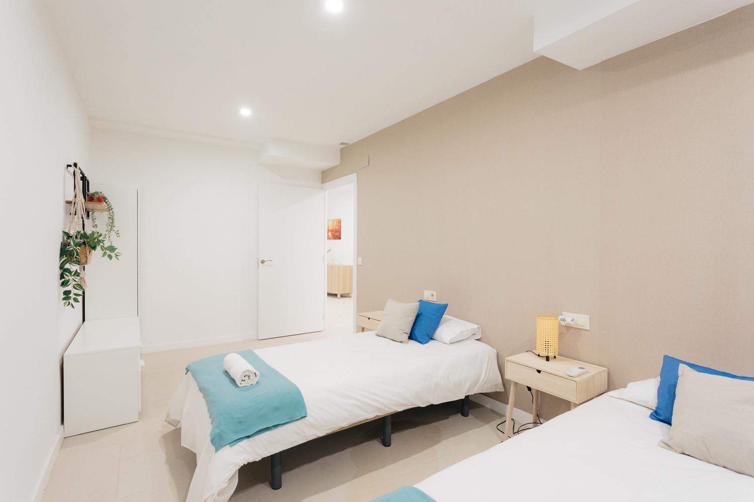 Amplio Apartamento Cerca Centro Historico Y Turia 5Pax 2 Bath Valencia Kültér fotó